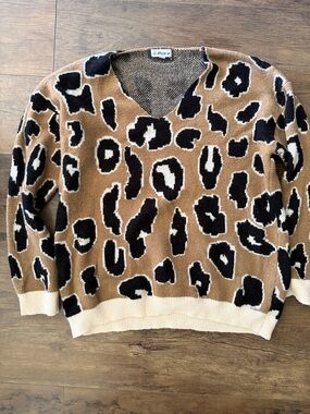 MACARON Leopard Print V-Neck Sweater in Tan, Black, and Cream